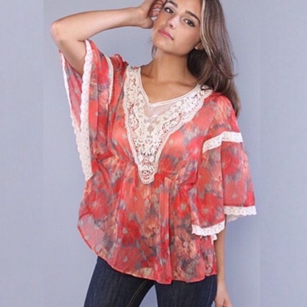 Free People Daydreamer batwing orange red top‎ lace Size XS